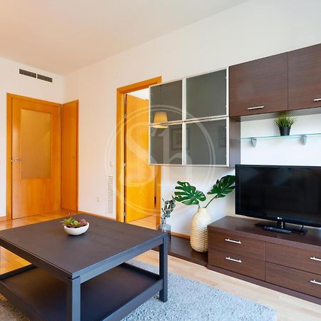 Cosy Apartment Near Sagrada Familia Барселона Экстерьер фото